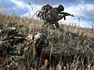 Ru�tí vojáci uskute��ují trénink u Pokrovsku. (26. �íjna 2025)