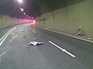 Dv� hodiny byl uzav�en tunel H�ebe� kv�li nehod� osobn�ho auta a nadm�rn�ho...