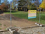 Po loské obnov horní ásti zámeckého parku se letos vtina prací odehrává...