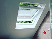 Nové okno je vtí ne pvodní, aby se dovnit dostalo co nejvíce svtla.