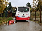 V Brn zaala uzavírka ulice Fryajova. Autobusy jezdí i po úzké cest v poli....