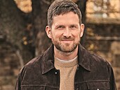 Spisovatel tpán Javrek se proslavil romány Chaloupky, Nebe nad Perninkem i...