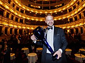 Petr Panzenberger se stal dritelem Ceny Thálie v kategorii inohra (1....
