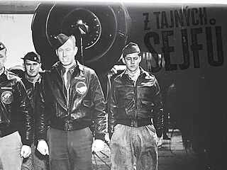 Doolittl�v nálet (anglicky Doolittle Raid) bylo první bombardování státního...