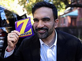 Z jako Zohran. Demokratický kandidát na starostu New Yorku Zohran Mamdani b�hem...
