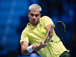 Carlos Alcaraz v akci na Turnaji mistr.