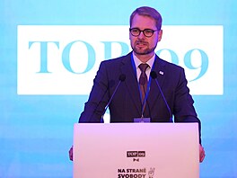 TOP 09 volí nového éfa. Ambici nahradit Pekarovou Adamovou má dosavadní...