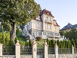 �ty�podla�ní nemovitost z roku 1934 navrhl architekt Alois Dlaba� ve stylu...