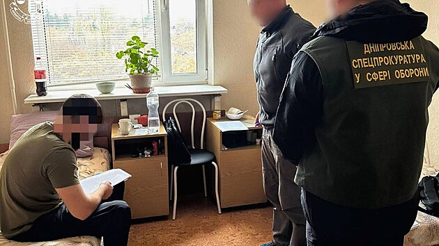 Ukrajinského velitele obvinili z pořádání slavnosti, na kterou zaútočili Rusové