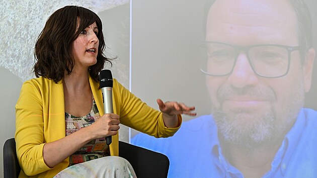 Na v�zkumech se pod�lela Zuzana Hofmanov� a Ji�� Mach��ek.