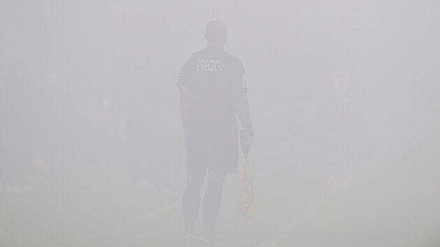 Futbol Slavia, Pilsen'deki taraftarların davranışları nedeniyle rekor para cezası ödeyecek