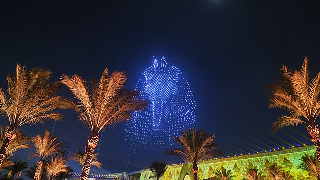 Slavnostn oteven Velkho egyptskho muzea. (1. listopadu 2025)