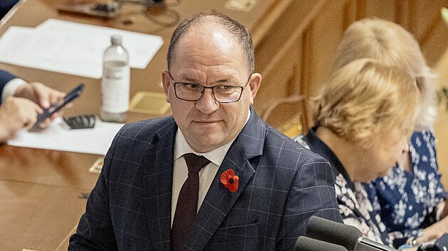 Volbou nov�ho p�edsedy Sn�movny pokra�uje ustavuj�c� sch�ze doln� komory parlamentu. Na sn�mku Marek V�born� (KDU-�SL). (5. listopadu 2025)