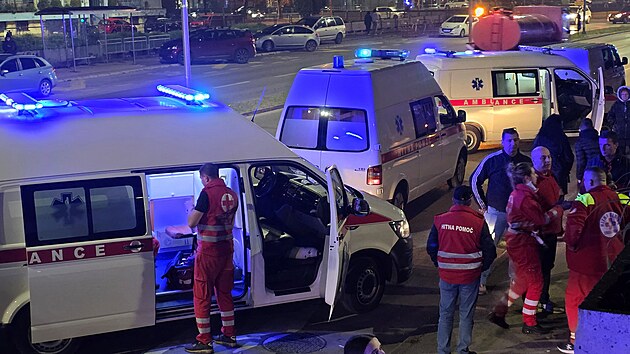 Pi poru v domov senior v bosensk Tuzle zahynulo minimln 10 lid. (5. listopadu 2025)