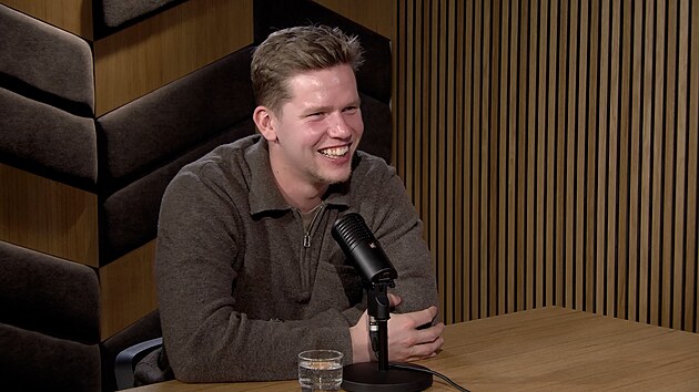 S McDavidem bych z�vodit necht�l, cul� se Kousal. Mluv� o snech, rodin� i p��telstv�