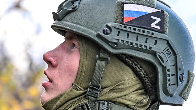 Ru�t� voj�ci absolvuj� v�cvik u Pokrovsku. (26. ��jna 2025)