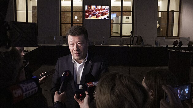 P�edsedou Poslaneck� sn�movny se stal ��f hnut� SPD Tomio Okamura. (5. listopadu 2025)