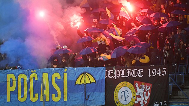 Fanou�ci Teplic a jejich pyro.