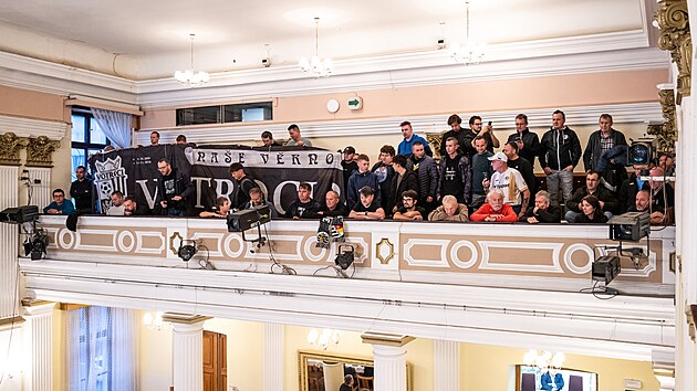 FC Hradec Králové'nin satışı: Kulüp, Pavel Nedvěd çevresindeki bir grup tarafından satın alınacak