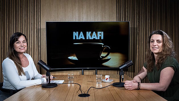Hostem podcastu NA KAFI byla porodn� asistentka Bibiana Dr�palov� Pali�kov�.