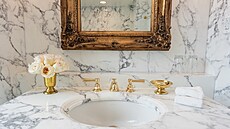 Americký prezident Donald Trump nechal pedlat Lincolnovu koupelnu v Bílém...