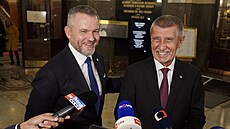 Slovenský prezident Peter Pellegrini a Andrej Babi (ANO) se seli u recepce...