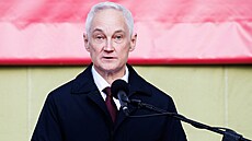 Ruský ministr obrany Andrej Belousov se ú�astní slavnostního spu�t�ní nové...