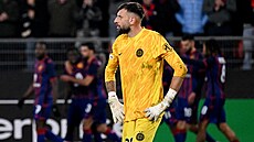 Zklamaný branká� FCSB Luká� Zima po inkasovaném gólu.