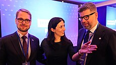 Nový p�edseda TOP 09 Mat�j Ond�ej Havel se svou p�edch�dkyní Markétou Pekarovou...