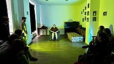 Viktor Zavadil v nezvyklém projektu Té tm� utíkám Ve Sme�kách