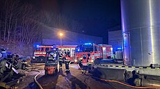 Lokalizaci po�áru velitel zásahu ohlásil na krajské opera�ní, informa�ní...