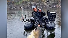 Jakub Vágner ulovil nejvtí rybu orlické pehrady. (2. listopadu 2025)