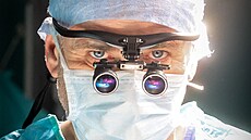 Lukáš Vaculík v seriálu Noční operatér (2025)