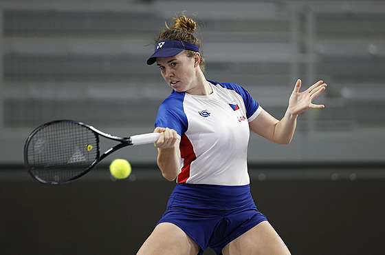 Linda Nosková p�ed bará�í BJK Cupu.