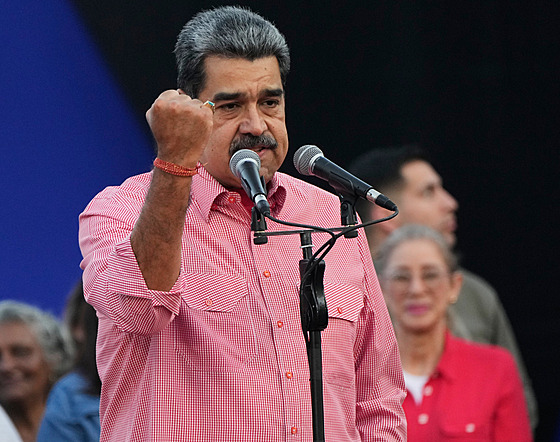 Venezuelský prezident Nicolás Maduro vyzývá k obran� p�ed mo�ným americkým...