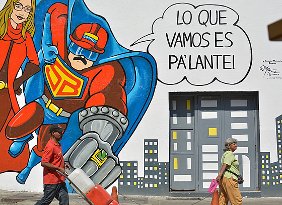 Nást�nná zobrazující venezuelského prezidenta Nicoláse Madura jako superhrdinu...