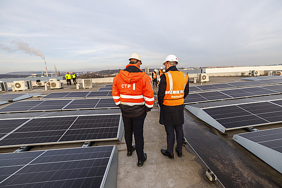 Spole�nosti CTP a �EZ ESCO spou�t�jí spole�ný projekt - nejv�t�í sí� st�e�ních...