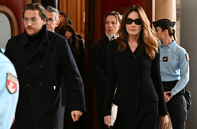 Sarkozyho pustili z vězení, na odvolací proces bude čekat na svobodě