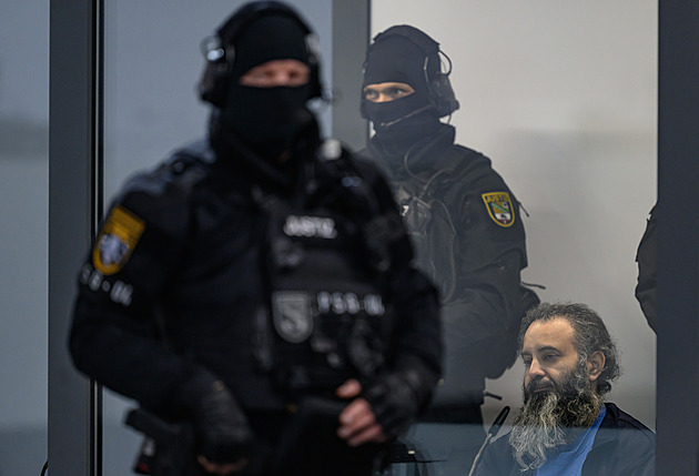 Útočník z Magdeburku u soudu mluvil hodiny, líčení využil k sebeprezentaci