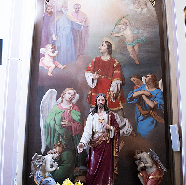 Obrazy Jana Bohumíra Lindauera zdobí kostel svatého Vavince ve Vizovicích....