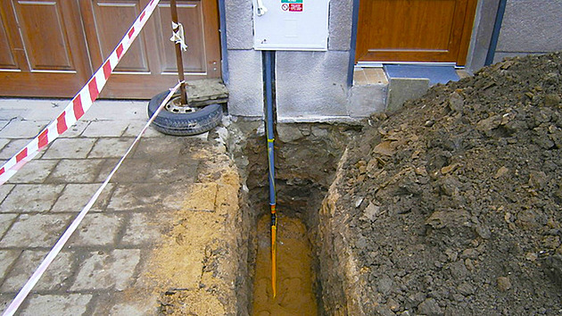 Poškozených rozvodů plynu přibývá. Pozor na rizikové rekonstrukce, varuje distributor