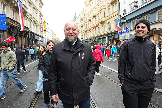 Lidovci končí, ani zoufalství Jana Bartoška obrodu strany u Ústavního soudu nezařídí
