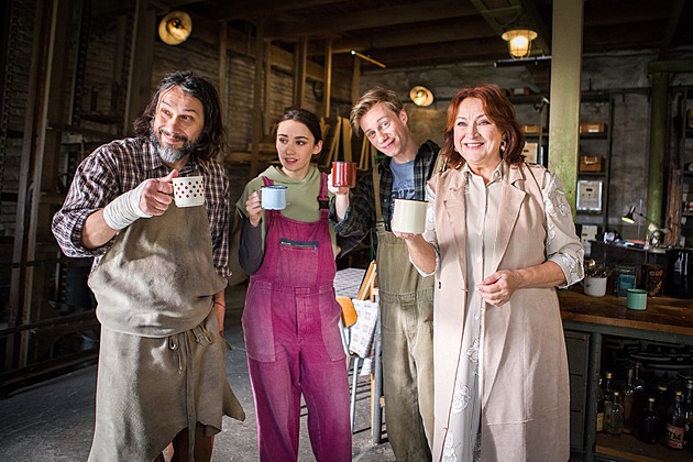 Omlazující zákroky? Přílišné úpravy mažou osobnost člověka, míní Adamovská