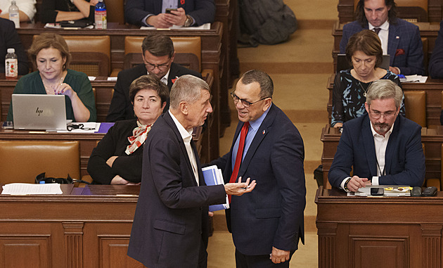 Foldyna bude mít problém s vyslovením důvěry vládě. Vadí mu muniční iniciativa