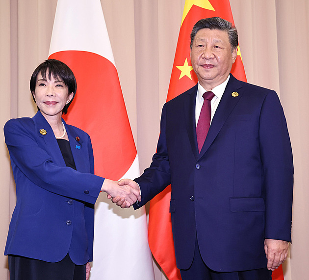 Čínu rozběsnila výstraha Japonska, že by přišlo na pomoc Tchaj-wanu