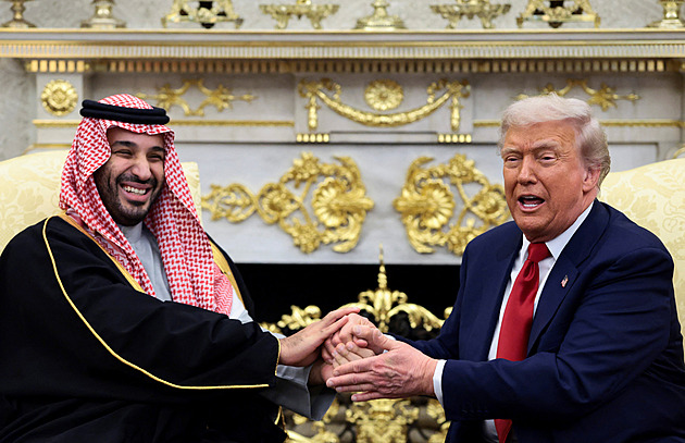 Trump zrušil ochranu lodí v Hormuzu kvůli roztržce se Saúdskou Arábií Trump zrušil ochranu lodí v Hormuzu kvůli roztržce se Saúdskou Arábií
