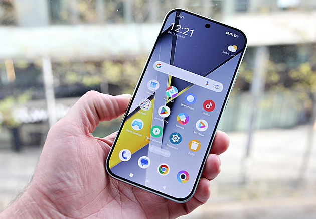 Jste fanoušek značky Poco? Za rozumné peníze má skvěle výkonný telefon