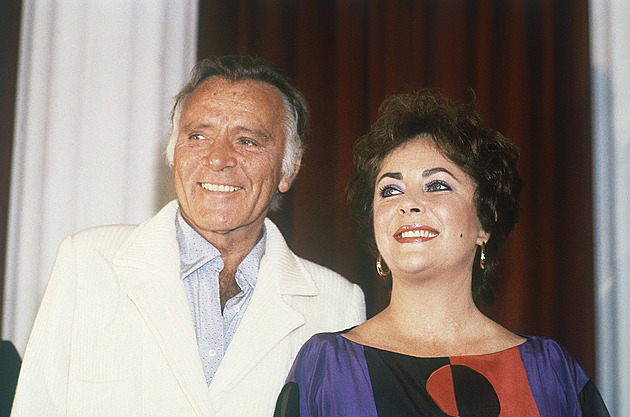 Pověst zkaženého génia z velšské žumpy mám rád, říkal Richard Burton. Řešil ho i Vatikán