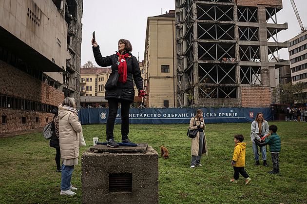 V Bělehradě protestovaly tisíce lidí. Trumpův zeť chce z památky luxusní areál