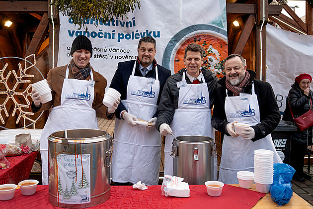 Advent na Trojce přinese světla, anděly i vánoční polévku